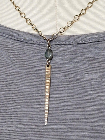 "Line 'em Up" Sterling Silver Labradorite Necklace