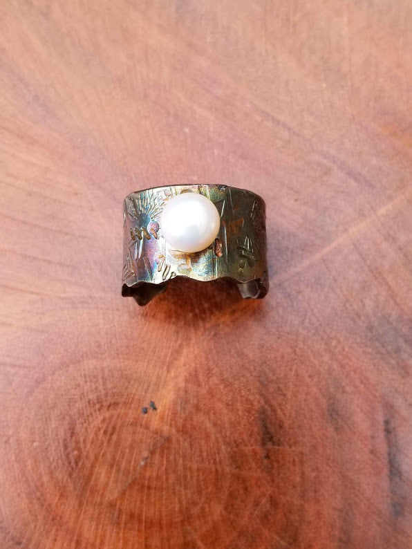 "Snow White" Sterling Silver Pearl Ring